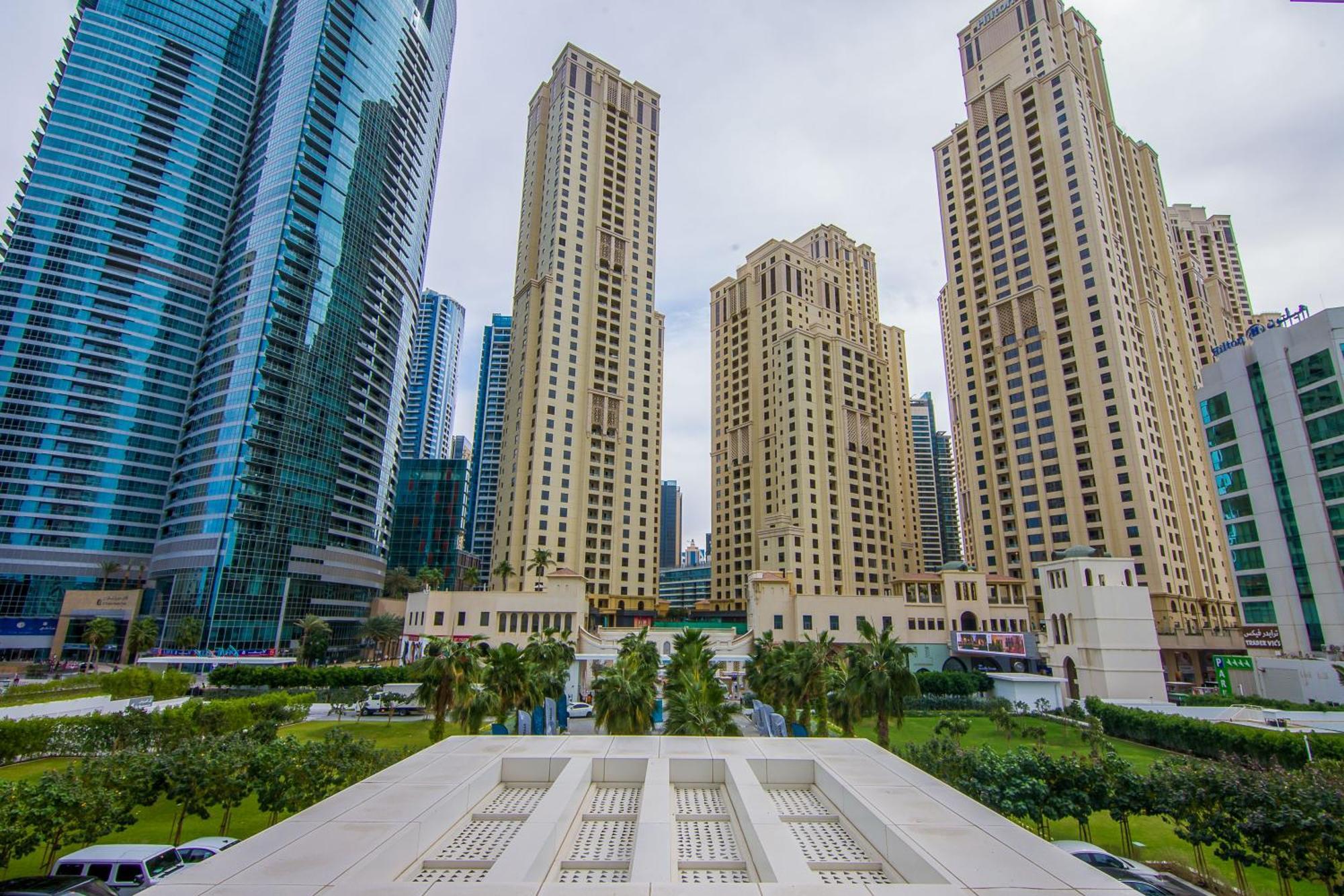 Apartment La Vie Jbr 1br With Access
